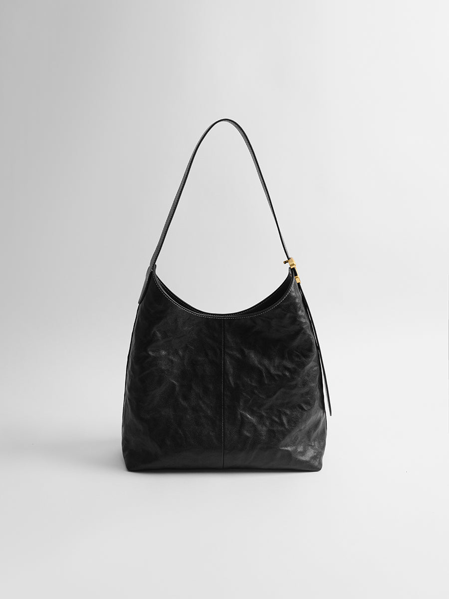 Sartorial tote bag with a niche design