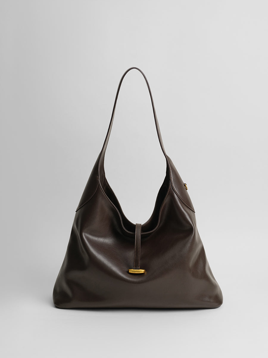 Large-capacity tote bag