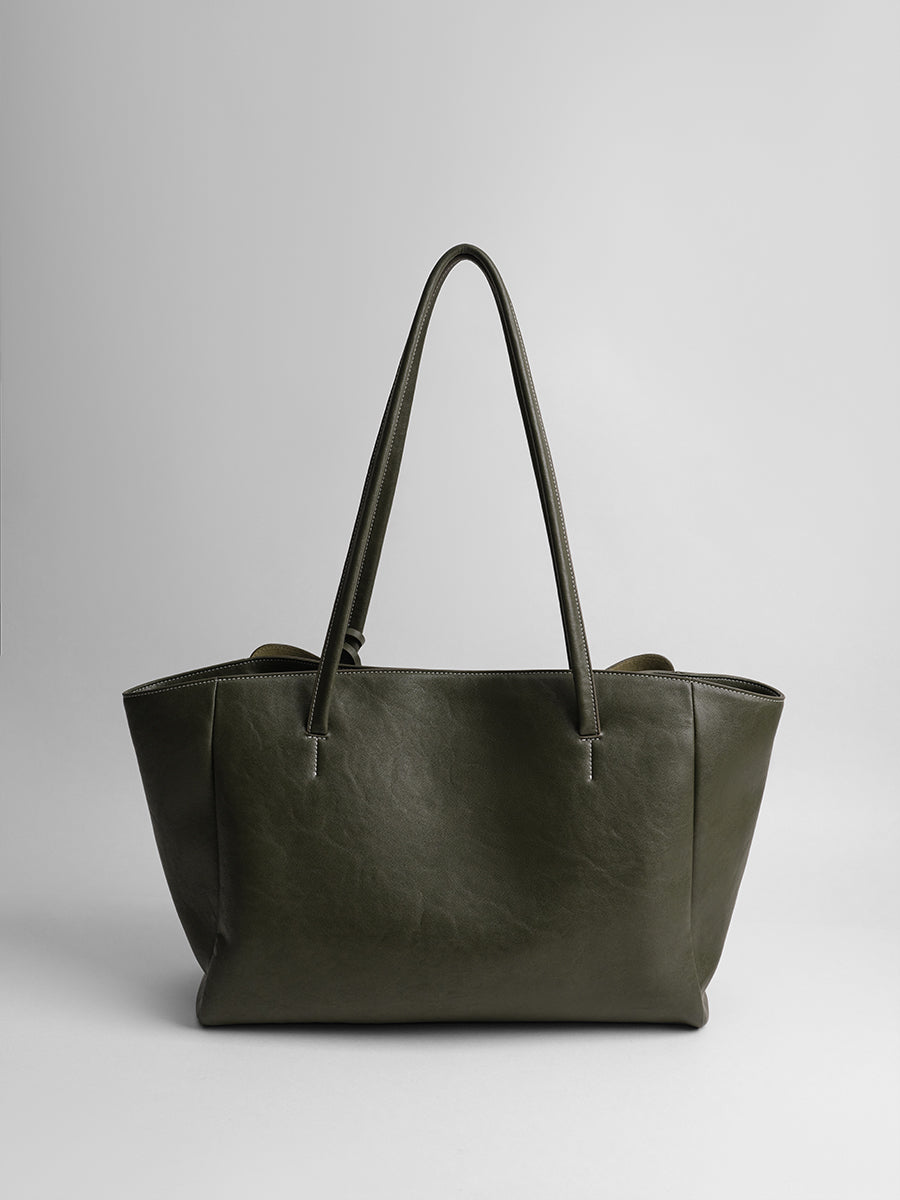 Large-capacity tote bag