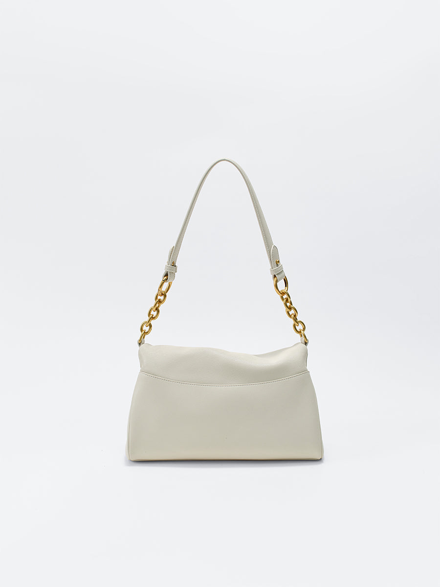 Classic flap messenger bag