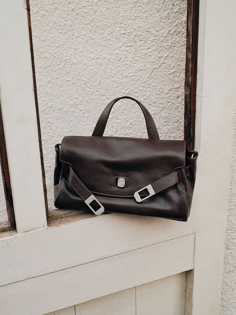 FIRST-LAYER COWHIDE HANDBAG