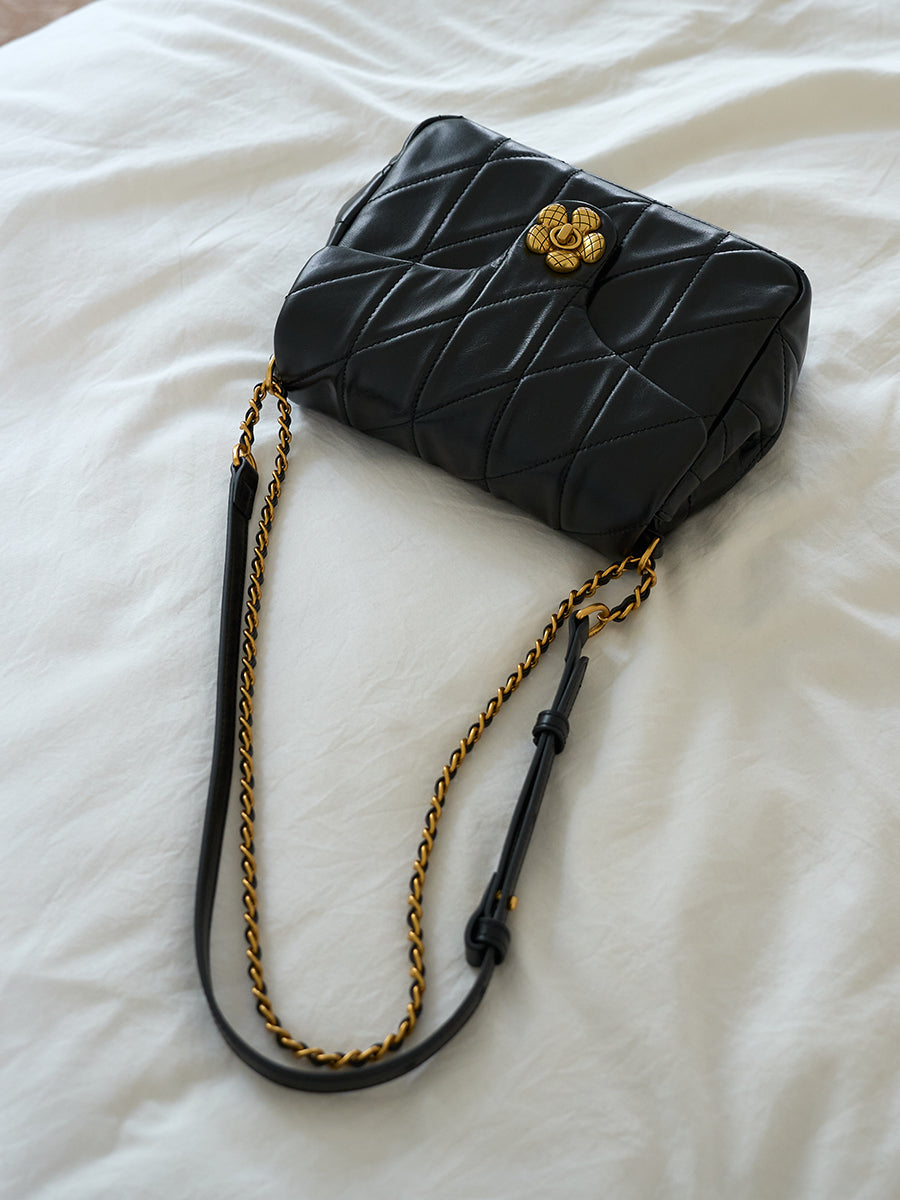 Flowers In A Dream-Chain Bag