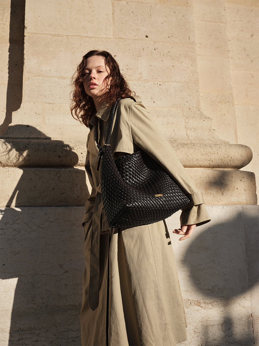 Large Capacity Commuter Tote Bag