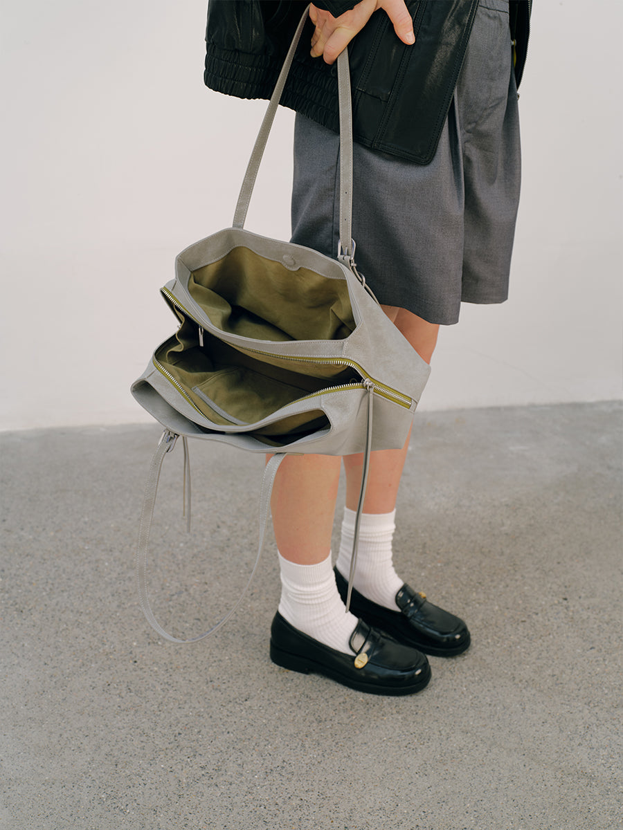 Large capacity sandwich tote bag