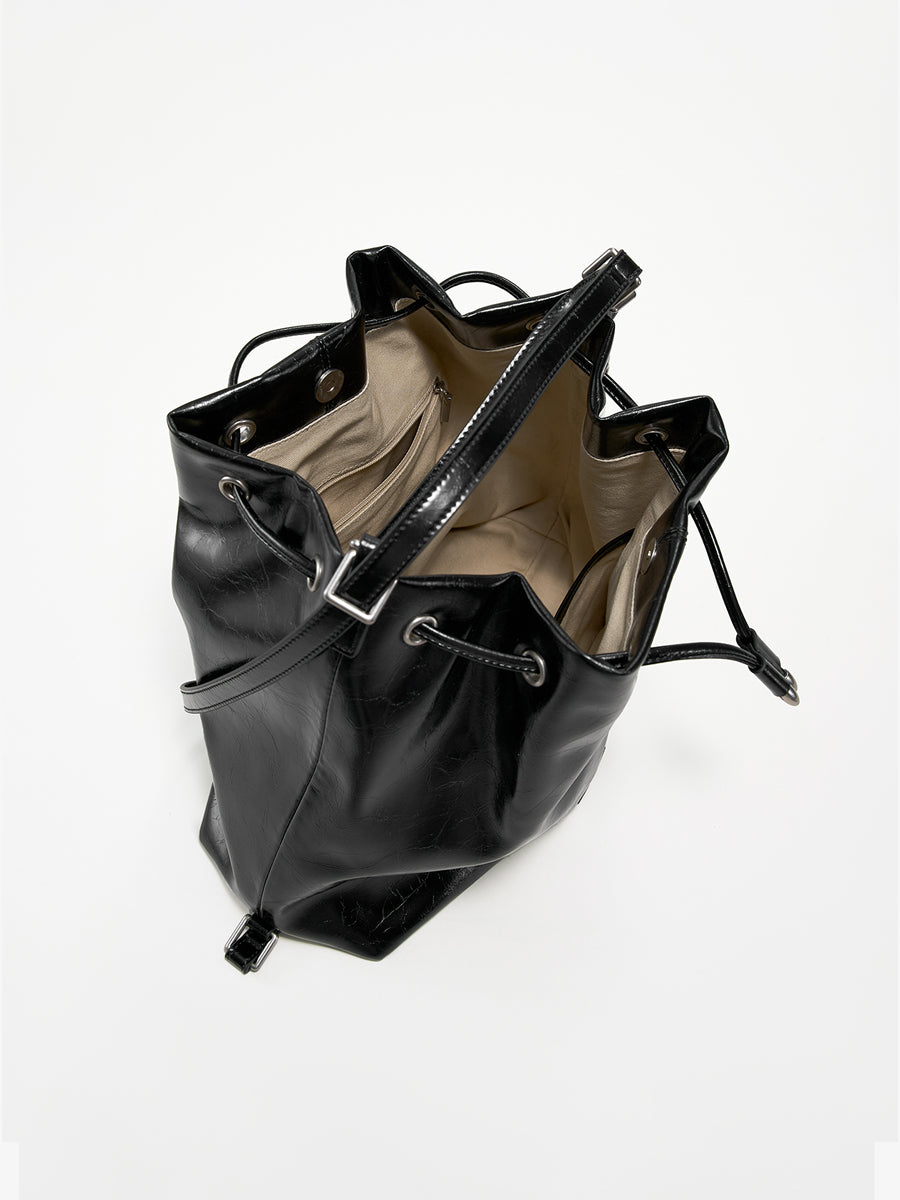 Meet-Bucket Bag