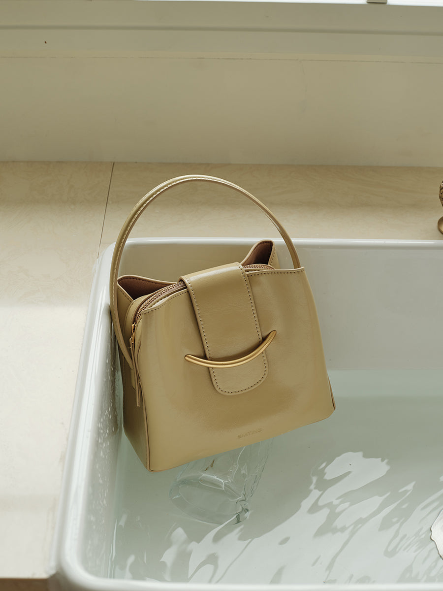 Nina-Bucket Bag