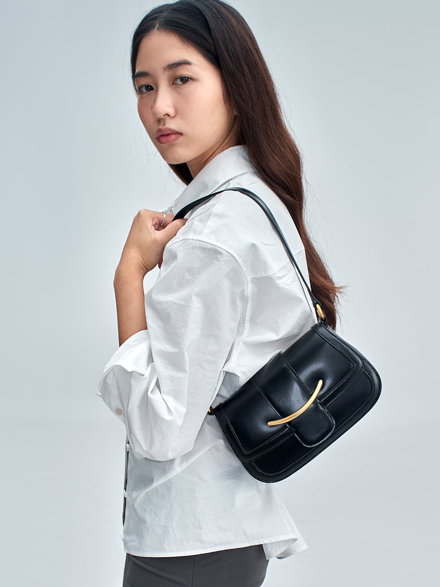 Reminiscing the past-Saddle Bag