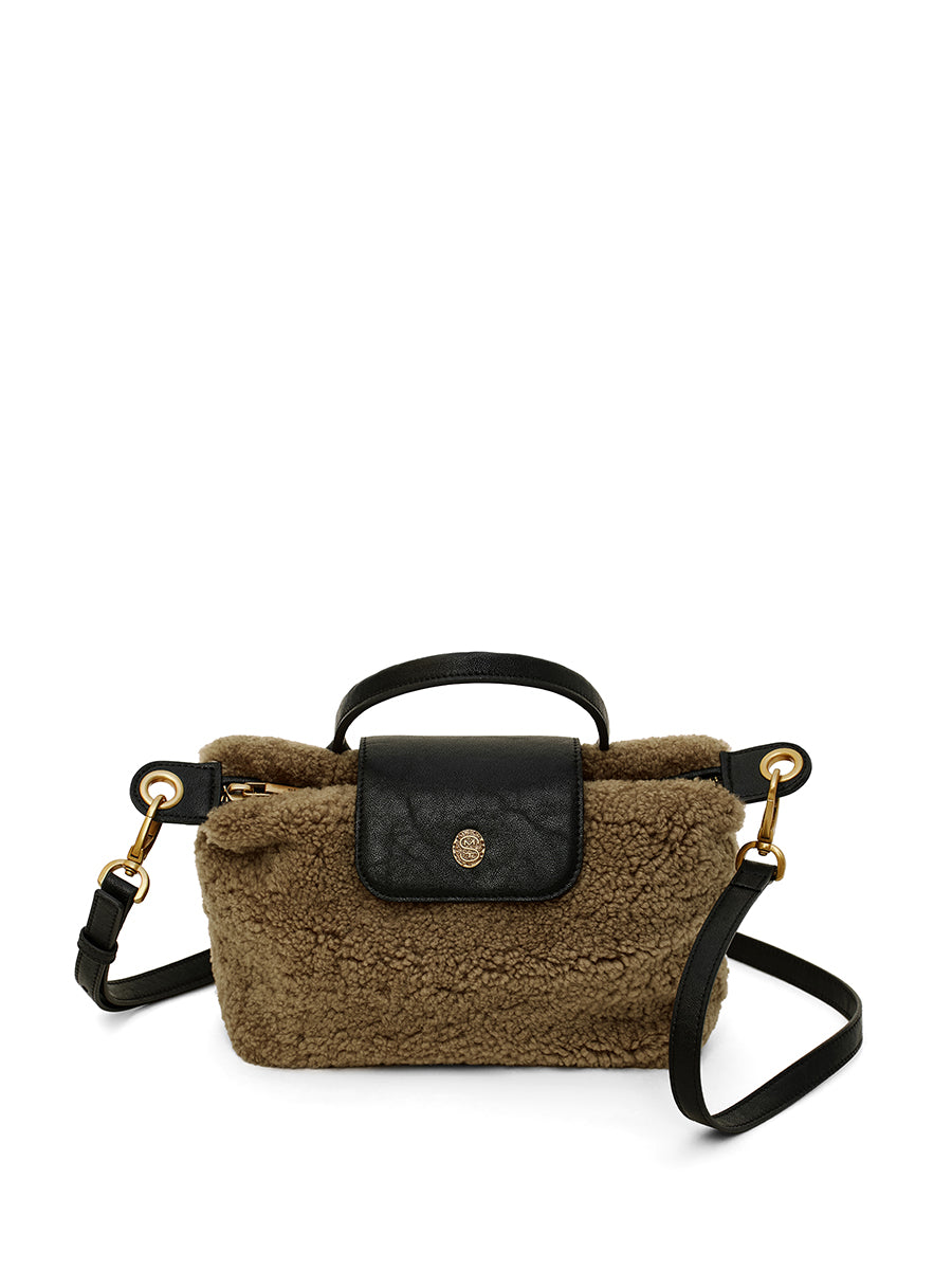 Plump and adorable dumpling bag