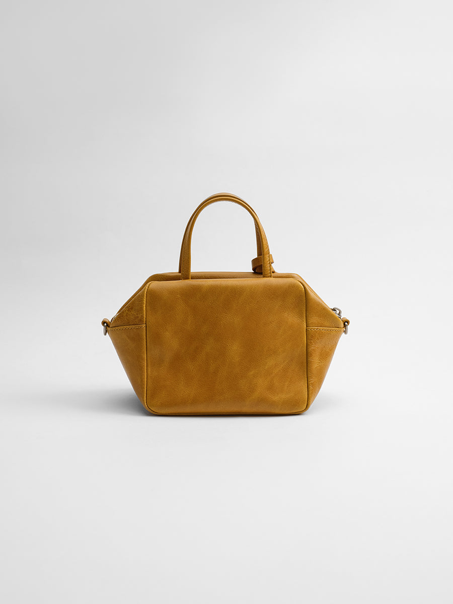 Head-layer cowhide box bag