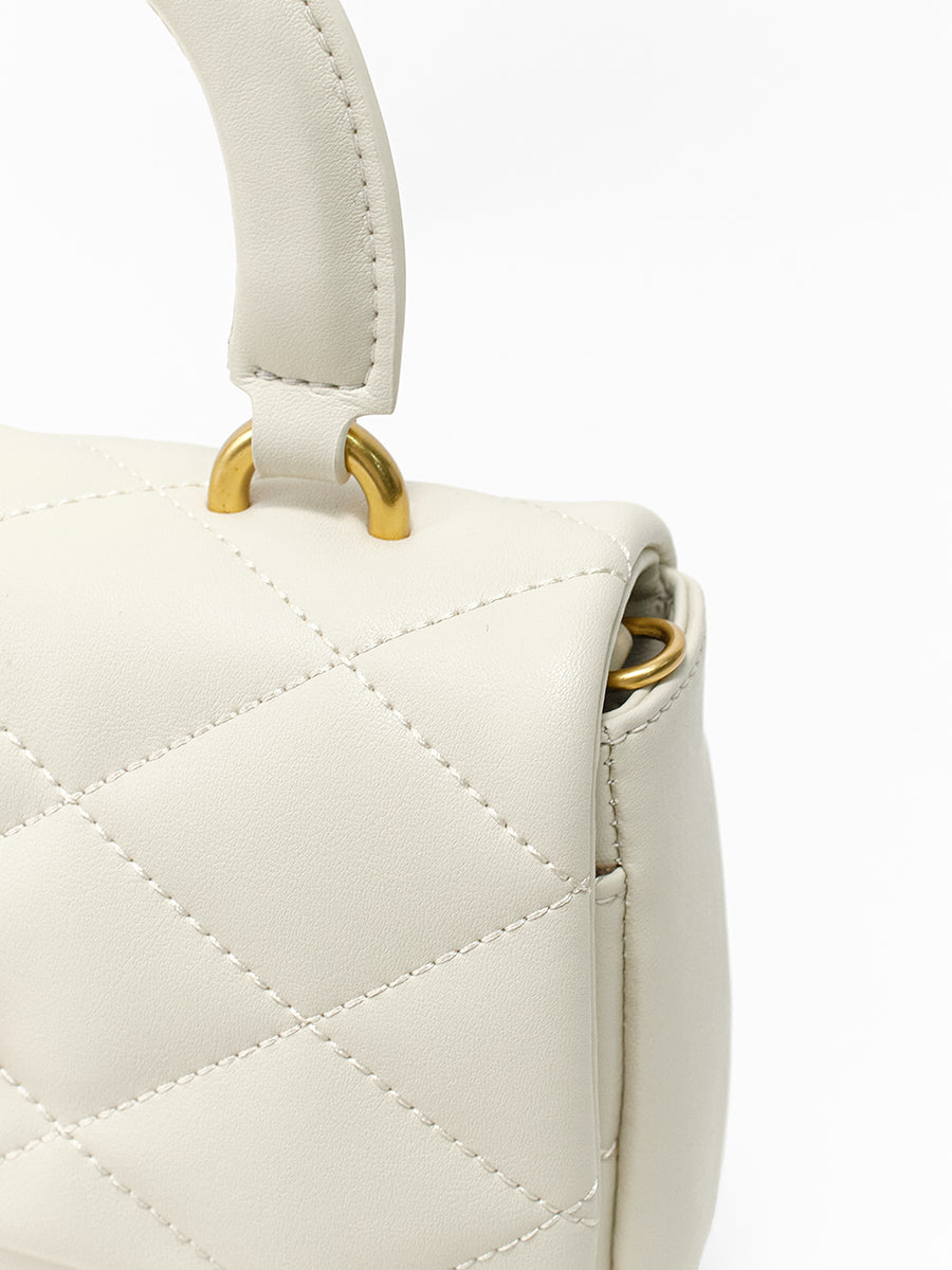 Exquisite and Light Luxury Hand bag