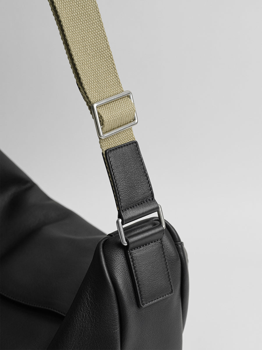 First-layer cowhide shoulder bag