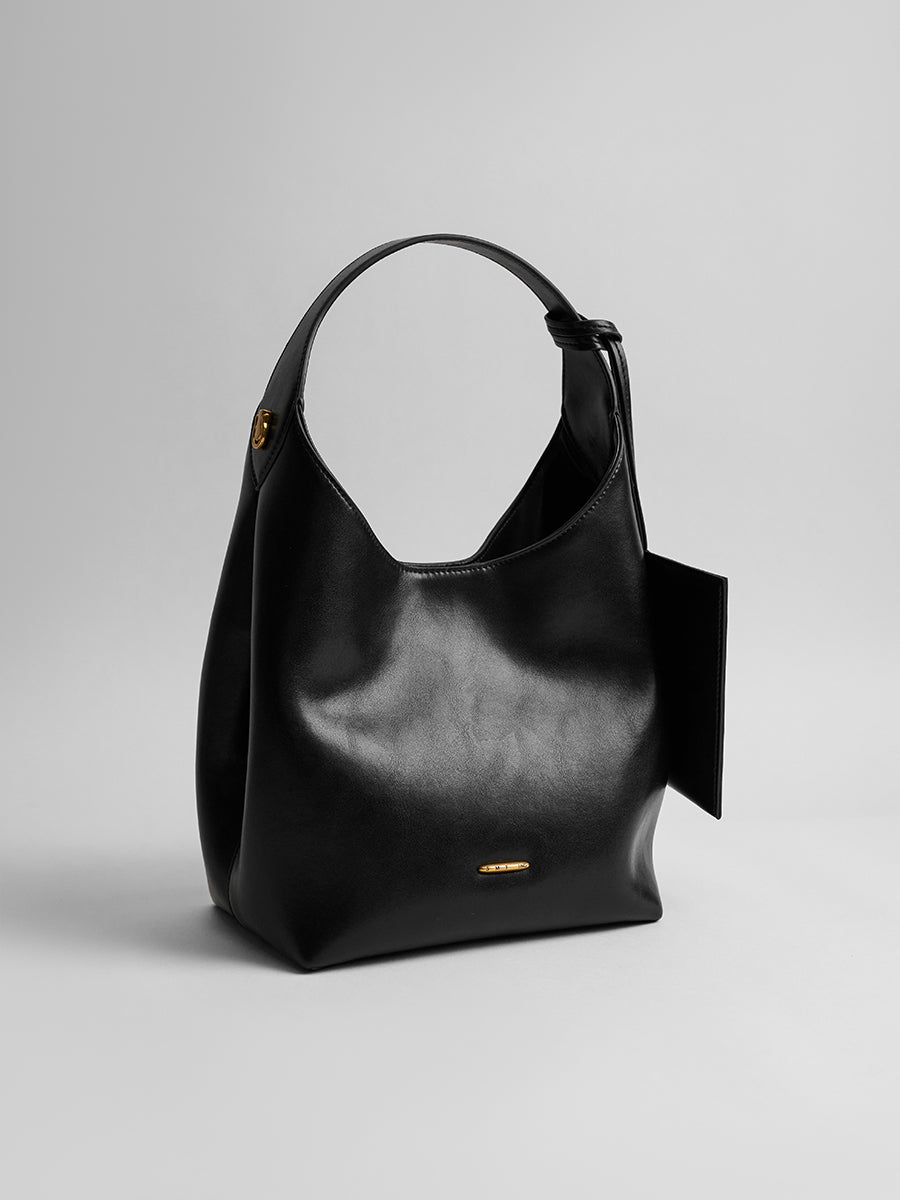 Luxury casual bucket bag