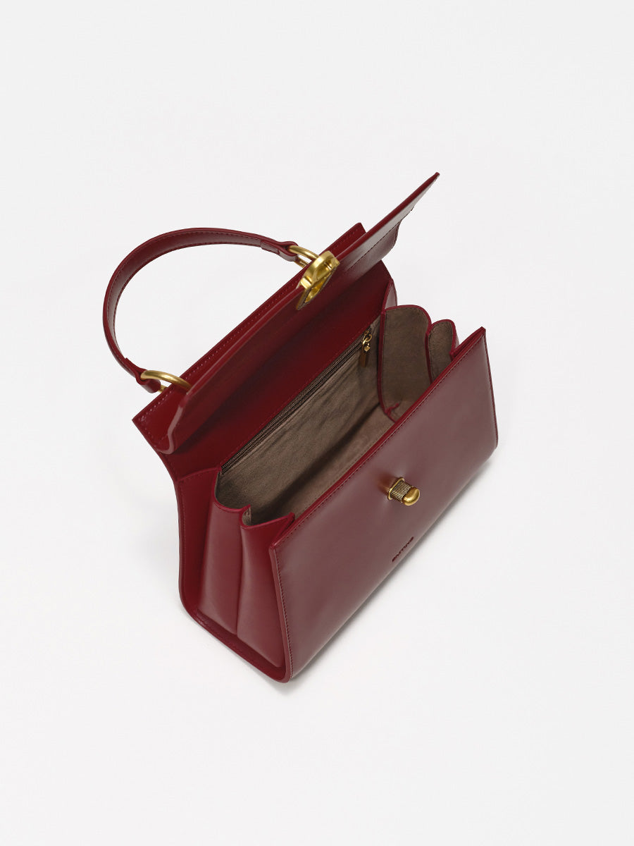 First Memory-Handbag