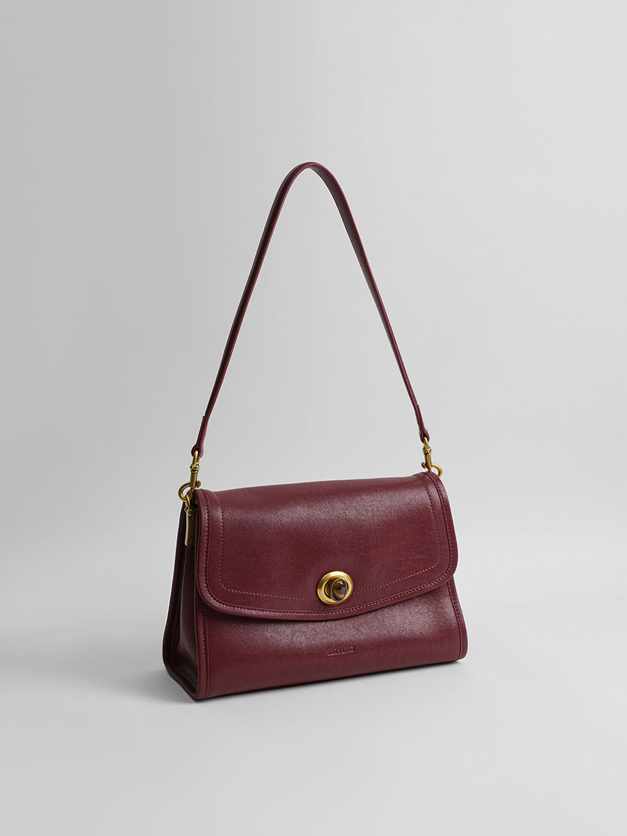 Retro lock shoulder small square bag