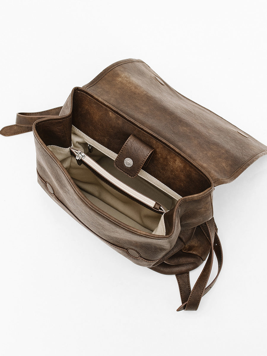 Retro and high-end backpack