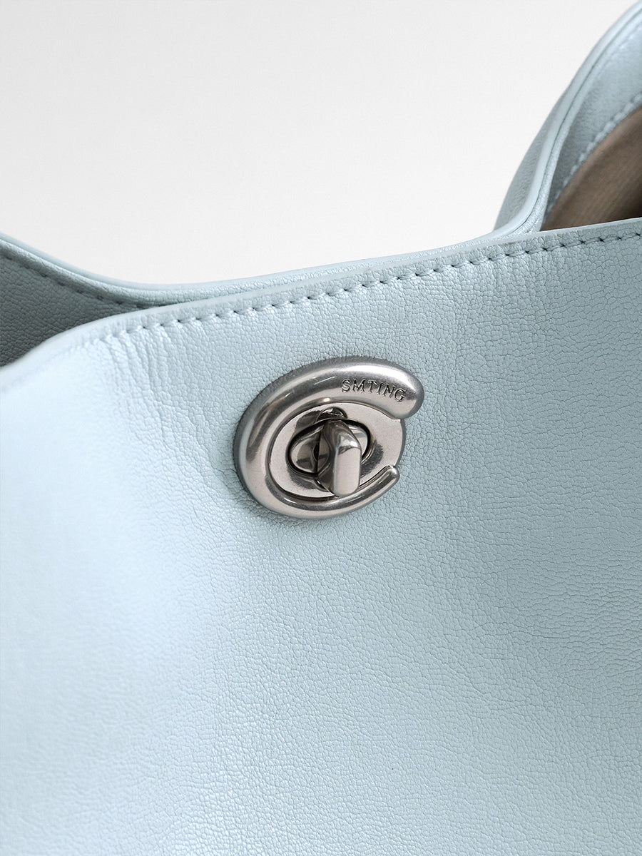 Minimalist, versatile bucket bag