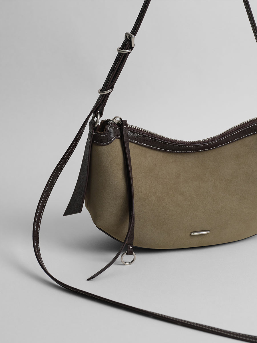Dermal armpit bag