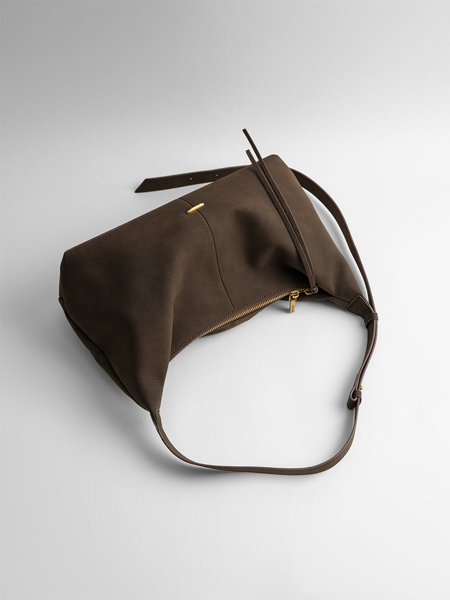 Daily commuting hobo bag