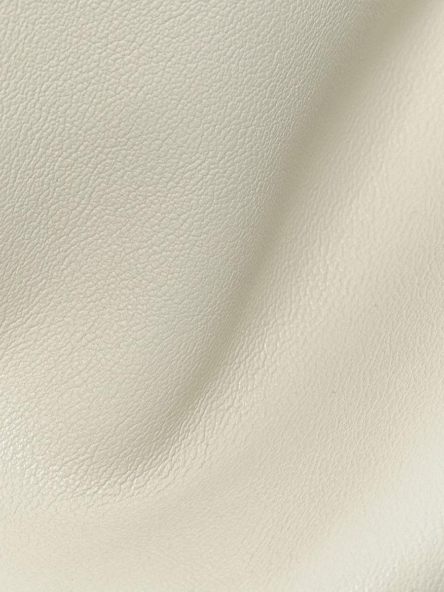 Classic flap messenger bag