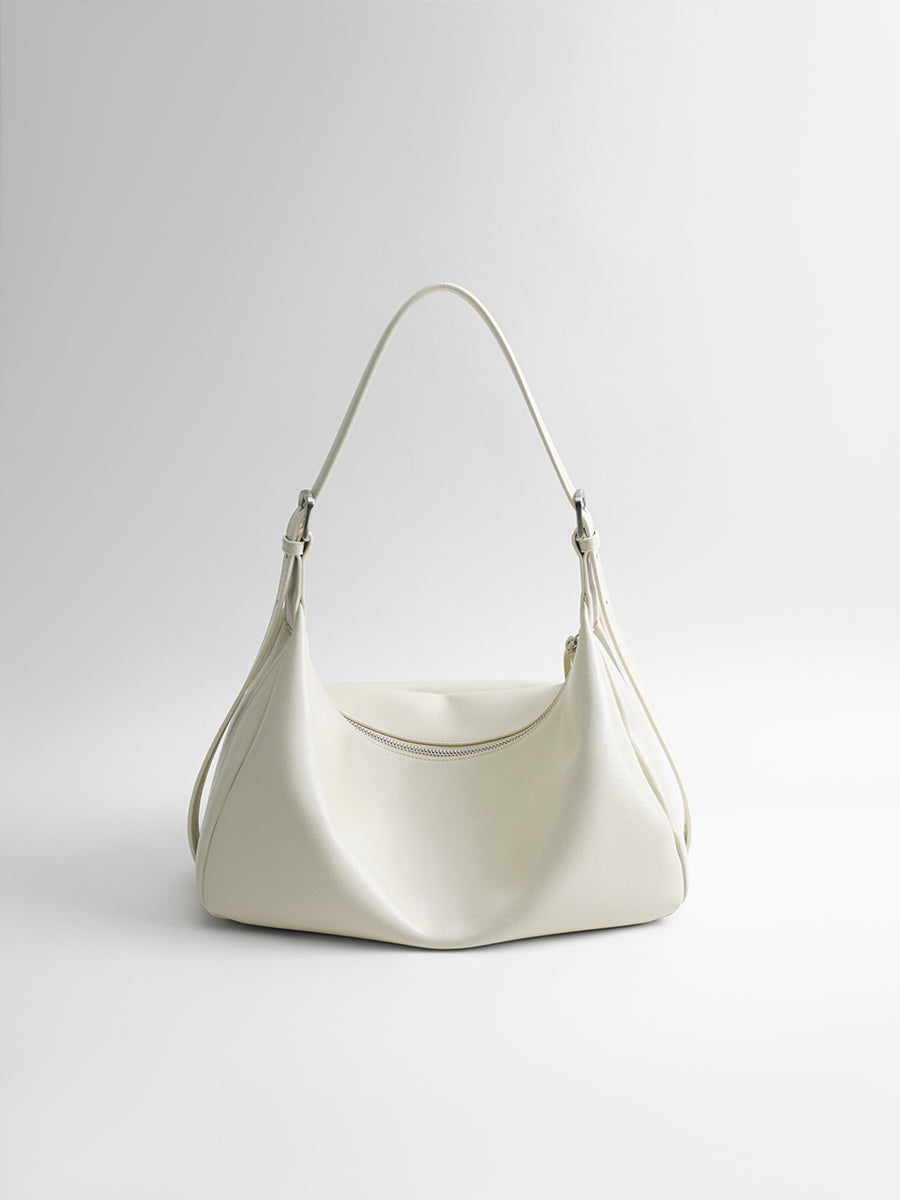 Design-conscious commuter tote bag