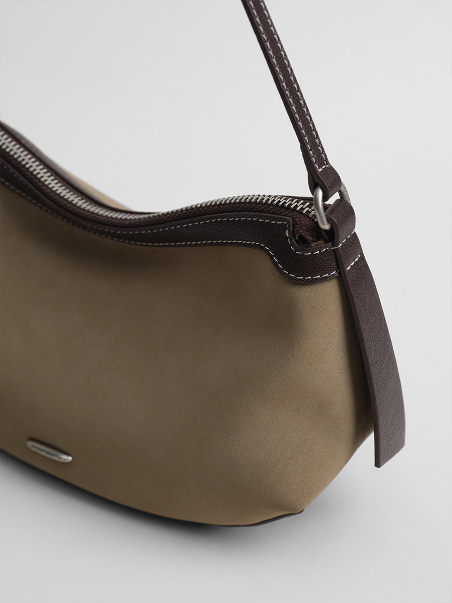 Dermal armpit bag