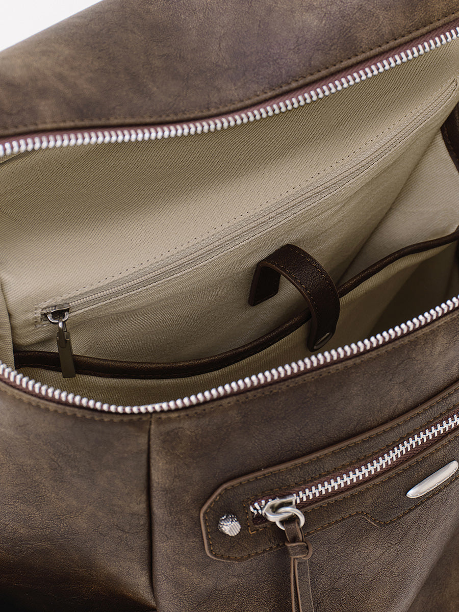 Retro and sophisticated commuter backpack