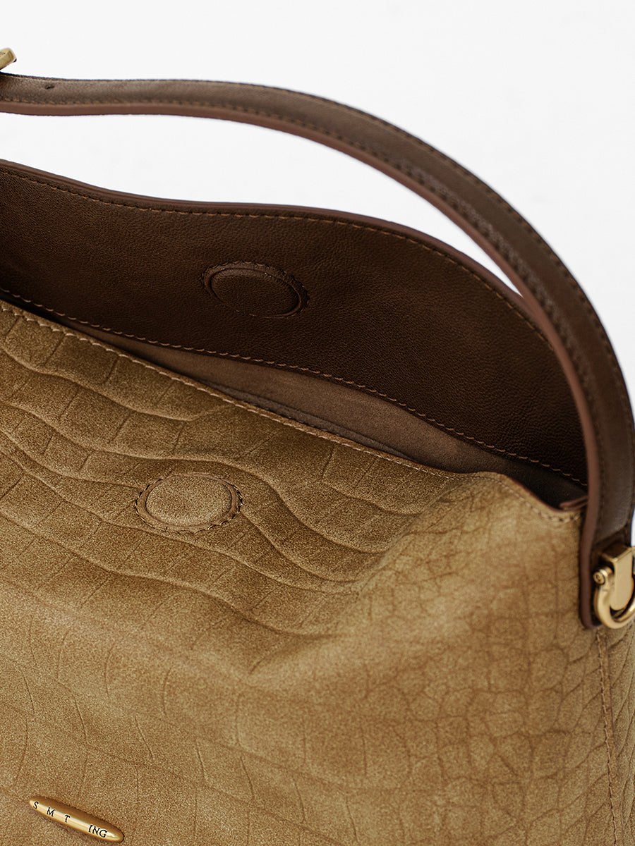 Crocodile pattern pillow bag and curling bag