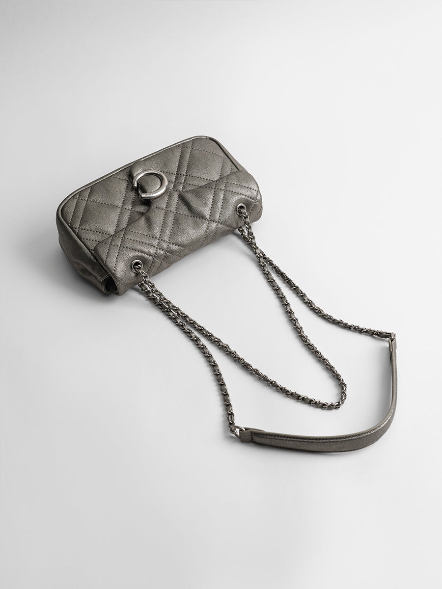 Quilted chain bag